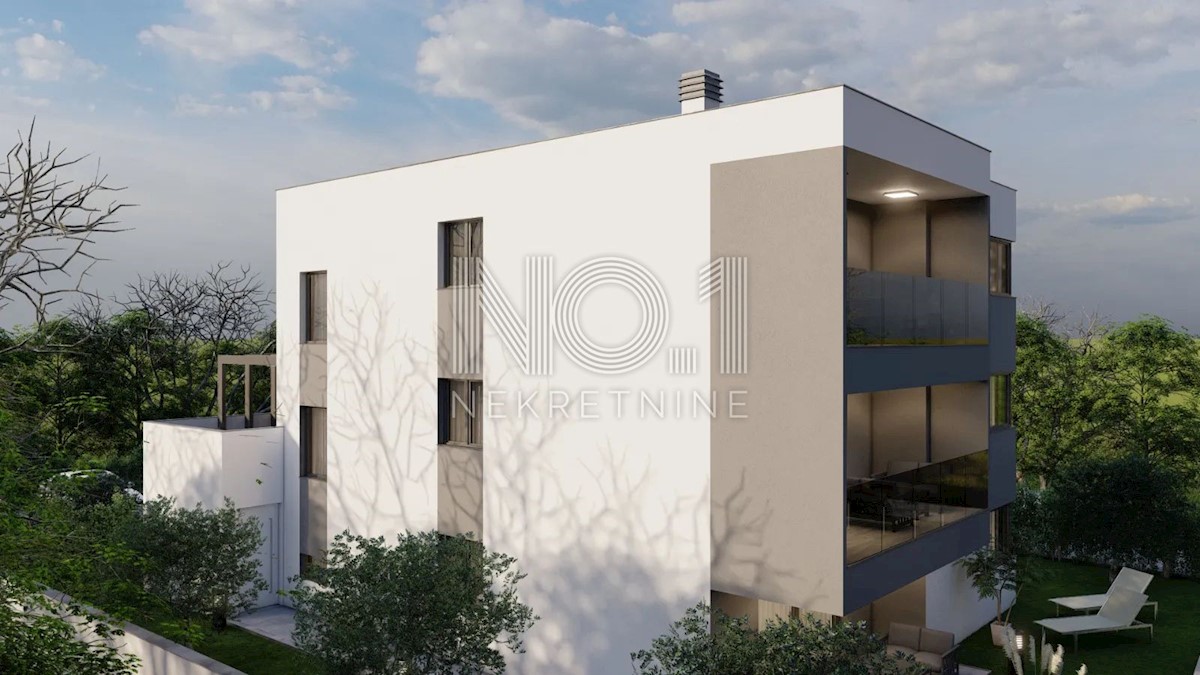 Rab - apartma v vrhunski novogradnji 50 m od morja!