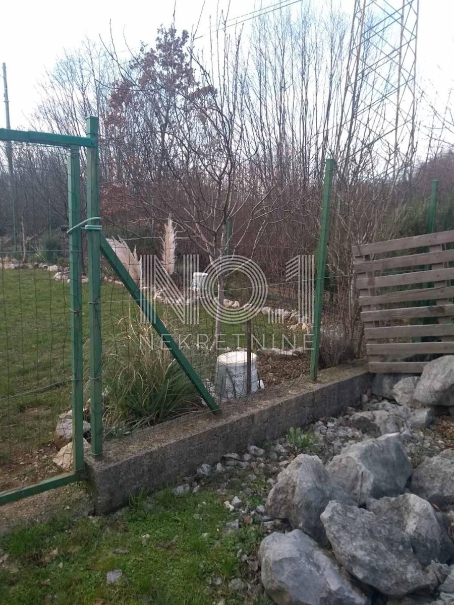 Kastav - prodaja zemljišča za gradnjo stanovanjskega objekta