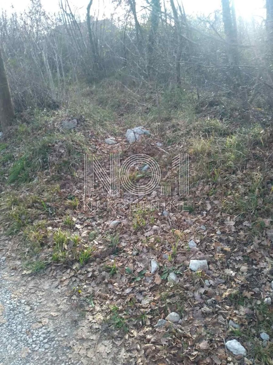 Kastav - prodaja zemljišča za gradnjo stanovanjskega objekta