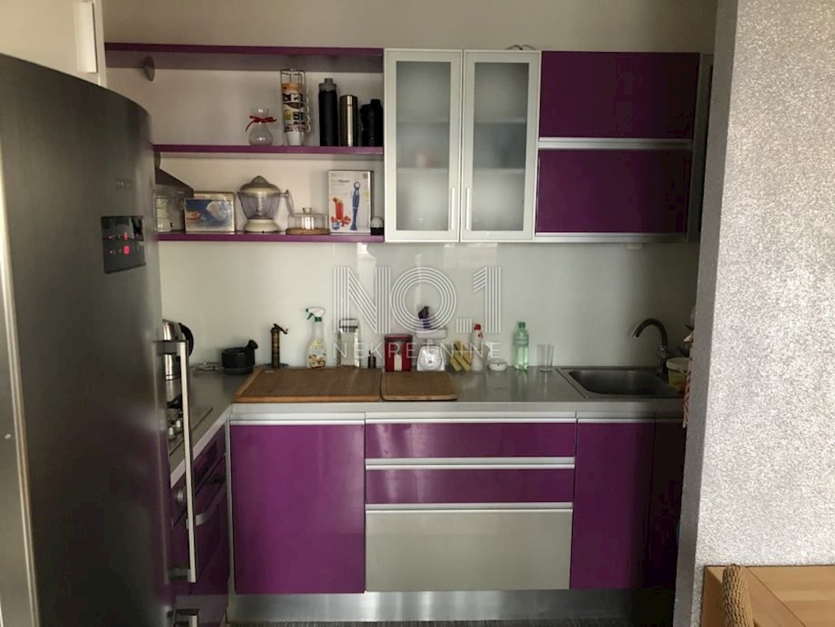 Rešetari - prodaja enosobnega stanovanja s pogledom na morje