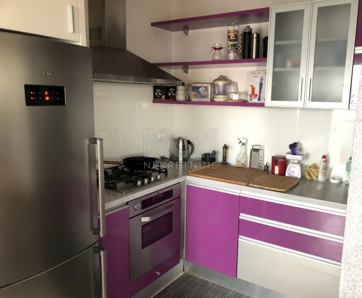 Rešetari - prodaja enosobnega stanovanja s pogledom na morje