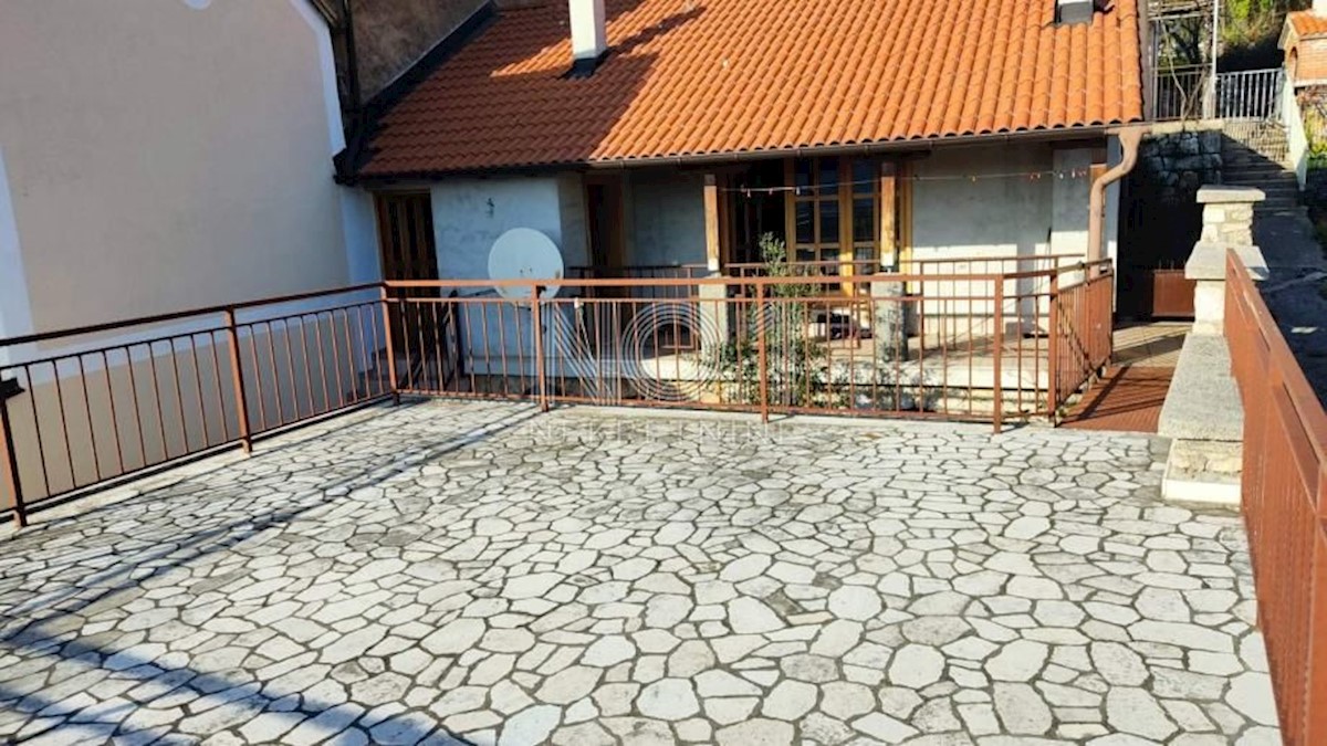 Tribalj - prodaja hiše na mirni lokaciji
