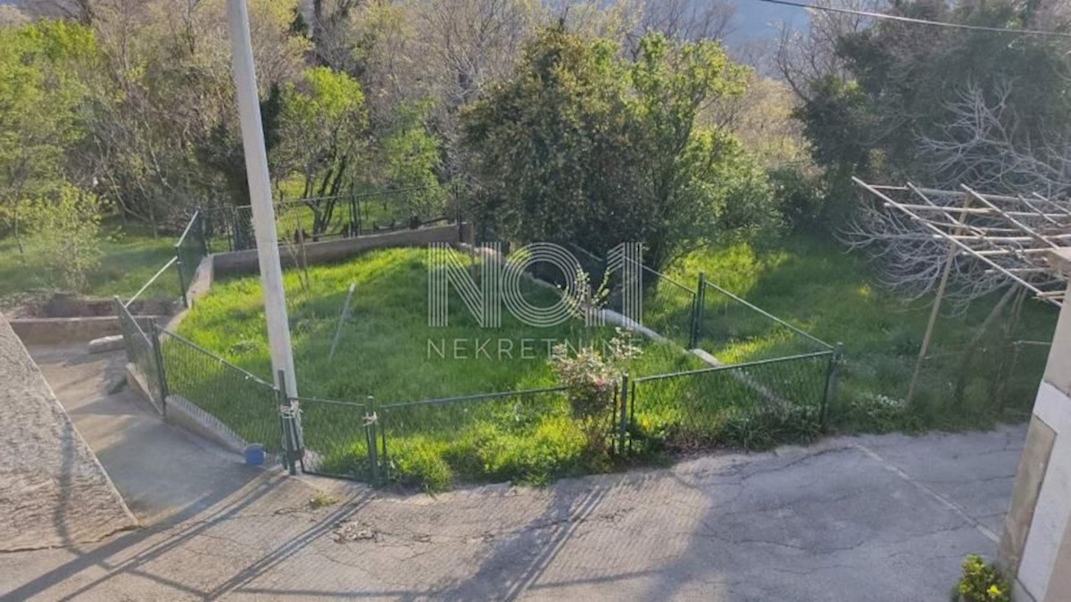 Tribalj - prodaja hiše na mirni lokaciji