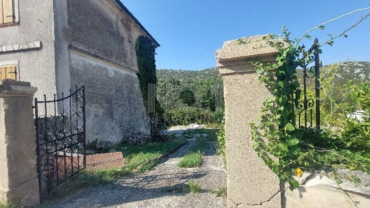 Okolica Kraljevice - Gospodova kamnita hiša za obnovo