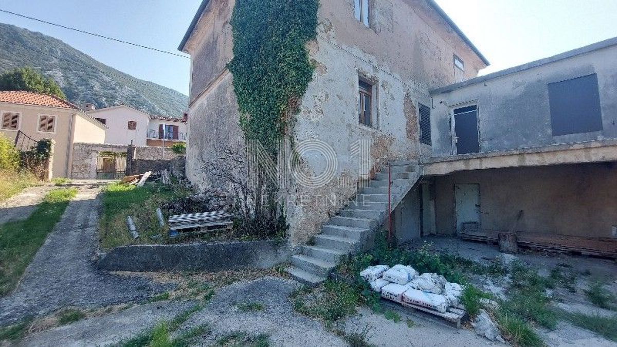 Okolica Kraljevice - Gospodova kamnita hiša za obnovo