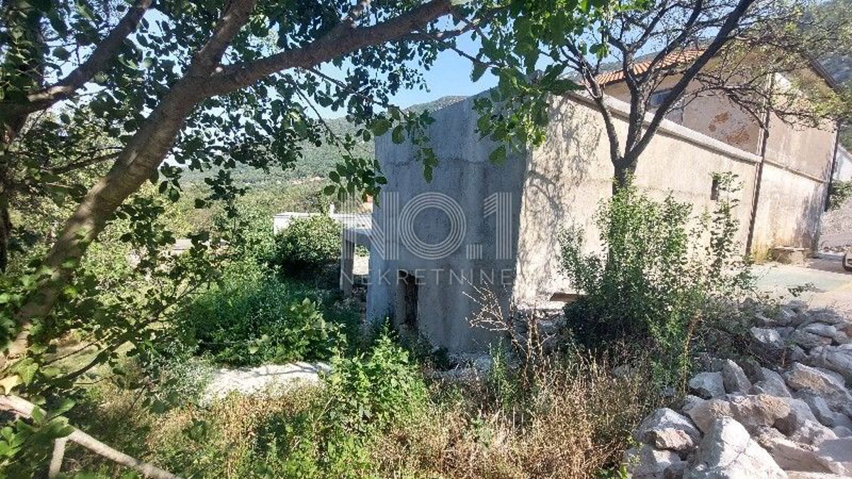 Okolica Kraljevice - Gospodova kamnita hiša za obnovo