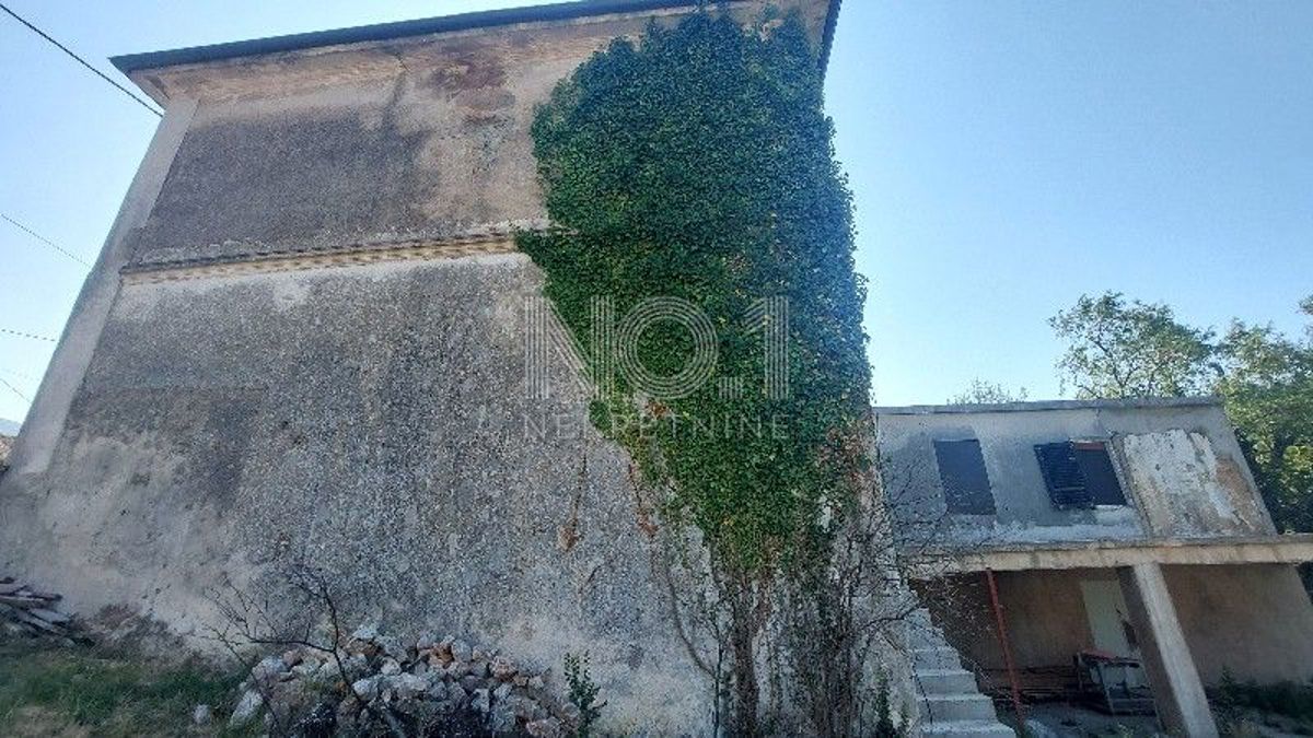 Okolica Kraljevice - Gospodova kamnita hiša za obnovo