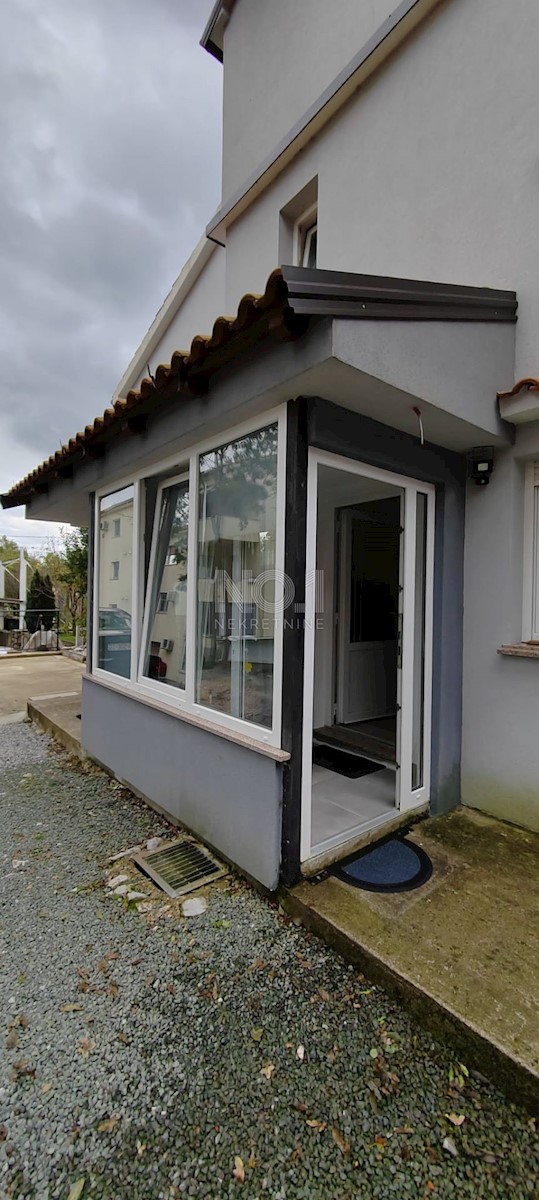 Brešca - prodaja stanovanja v pritličju stavbe