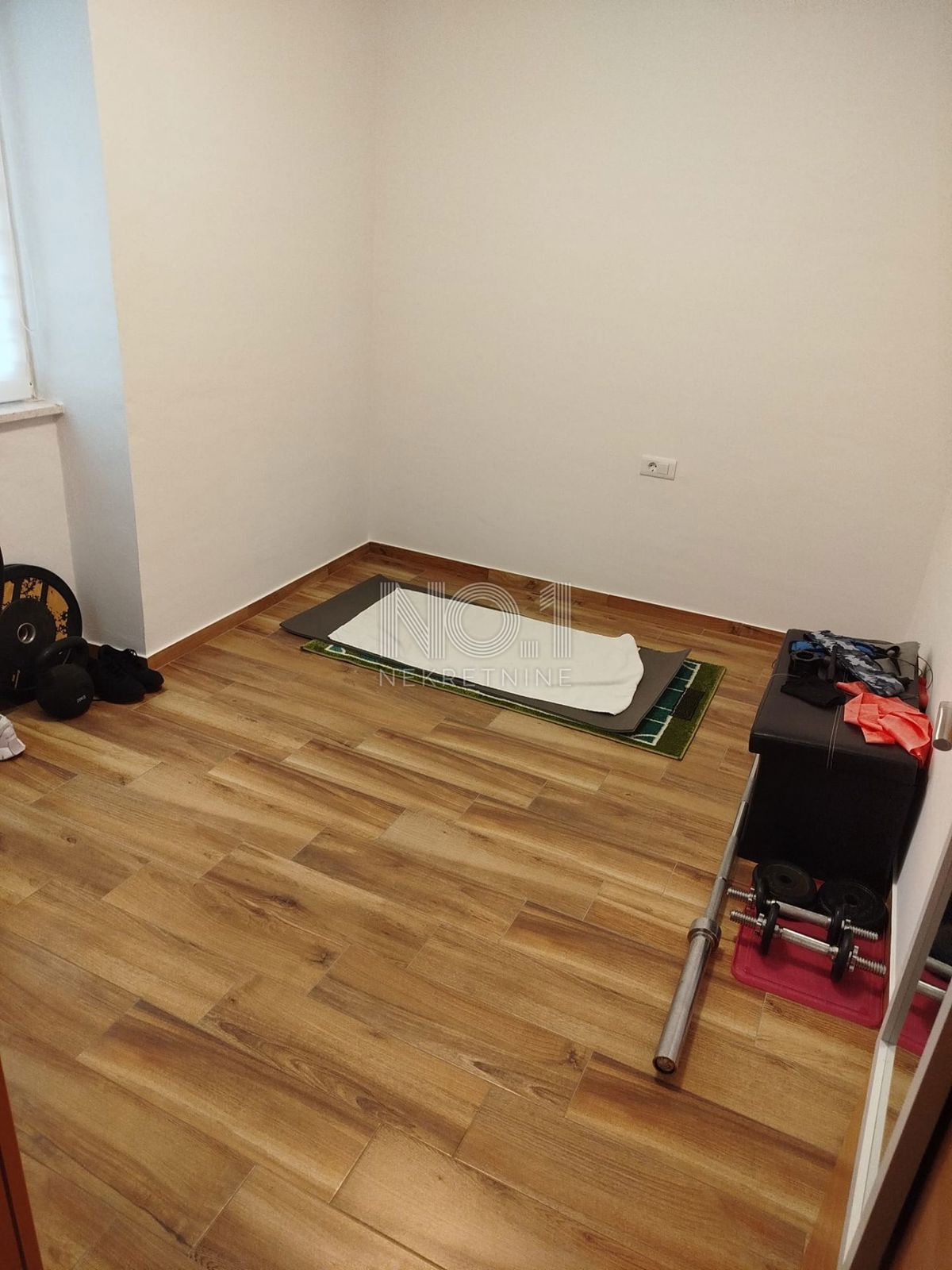 Vodnjan - prenovljena kamnita hiša v samem centru
