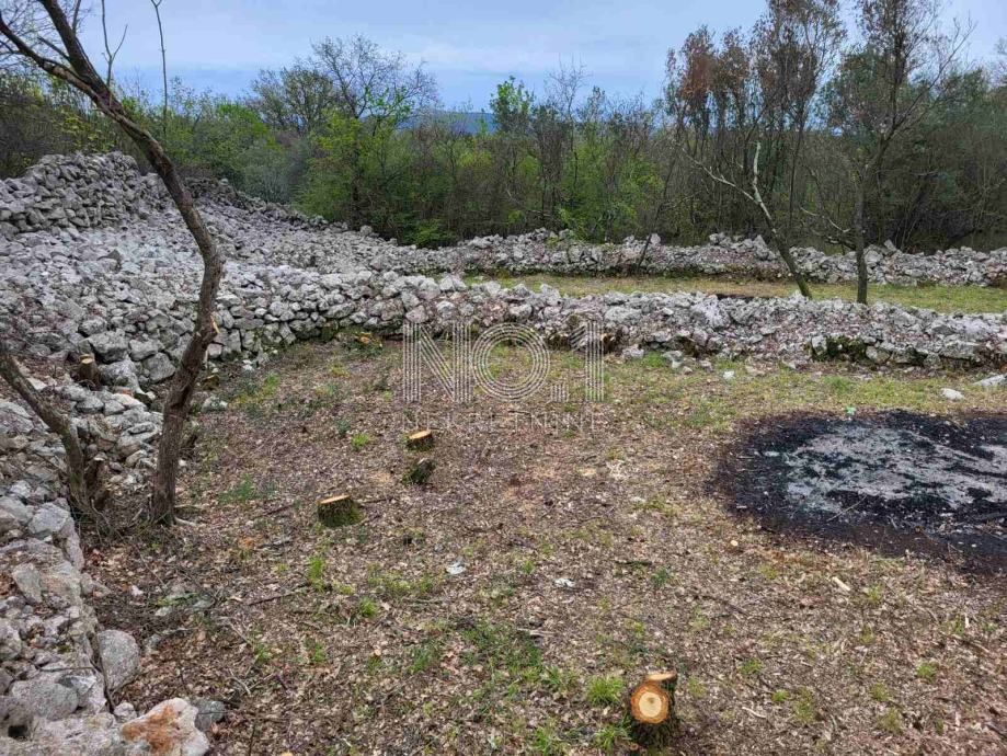 Vrbnik - prodaja gradbenega zemljišča