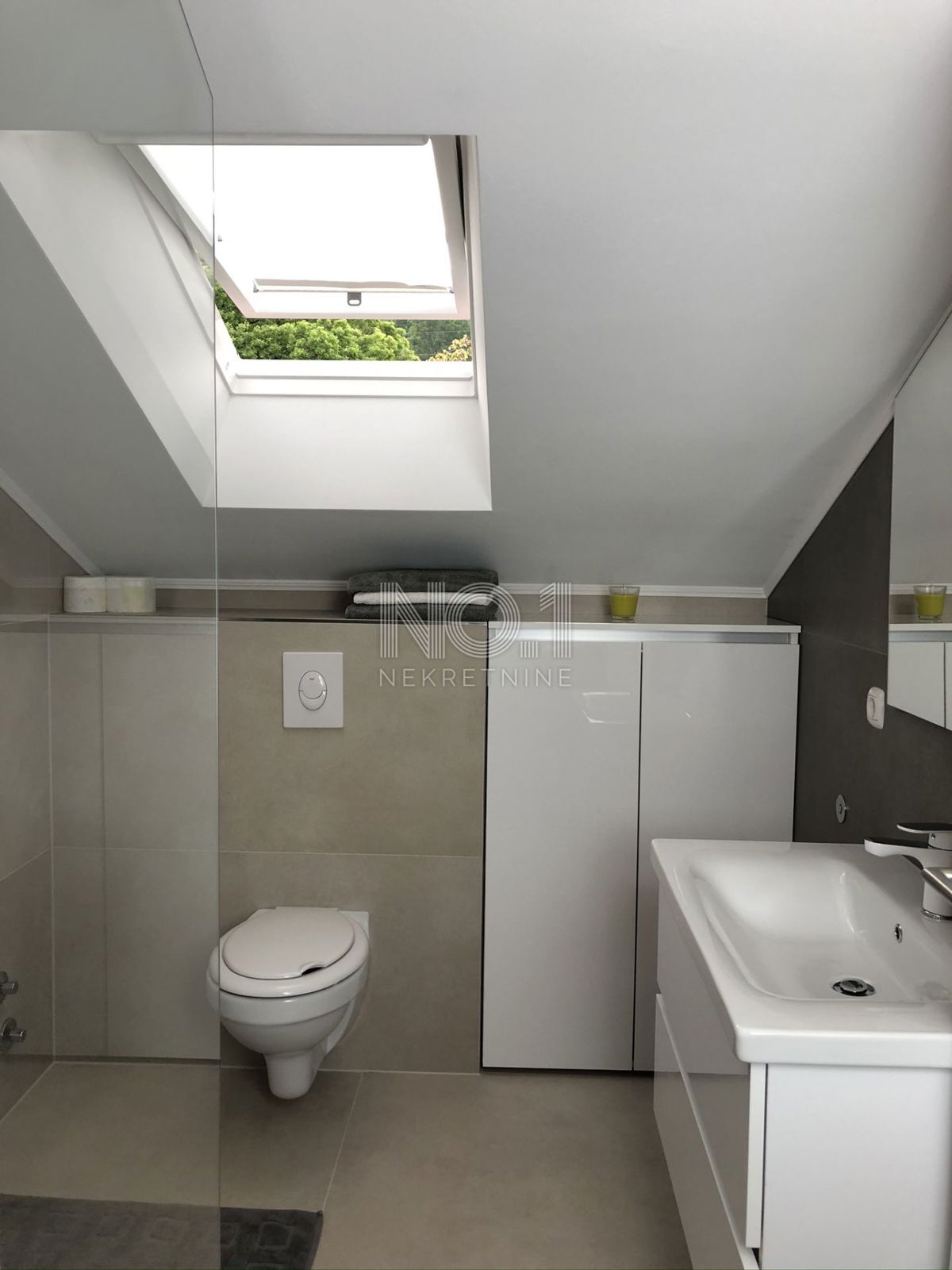 Opatija, okolica - prodamo vilo z 8 apartmaji