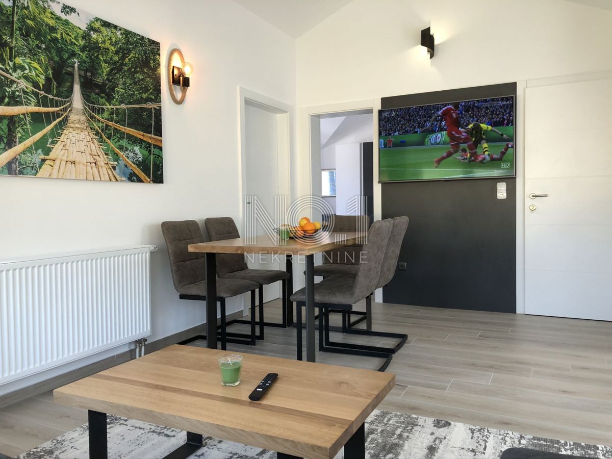 Opatija, okolica - prodamo vilo z 8 apartmaji