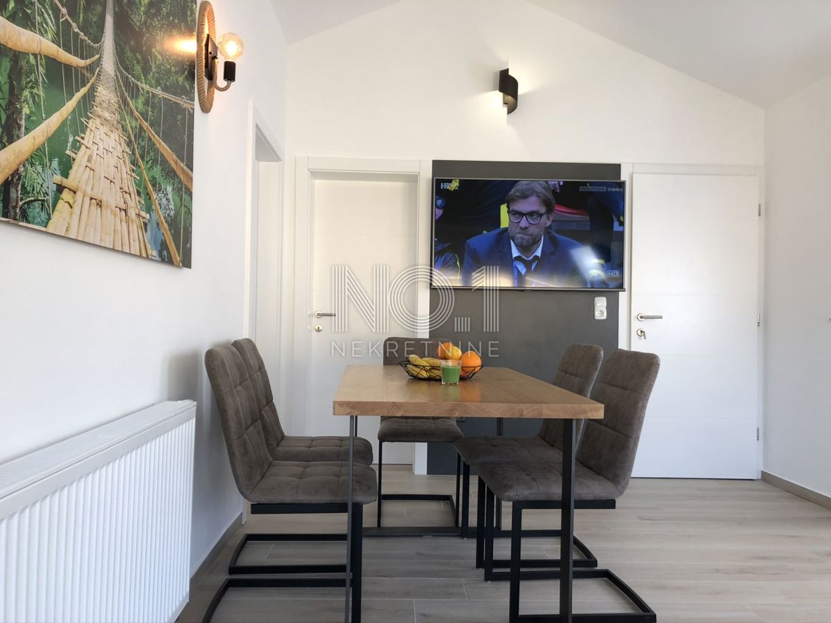 Opatija, okolica - prodamo vilo z 8 apartmaji