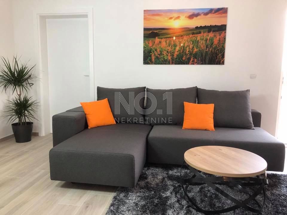 Opatija, okolica - prodamo vilo z 8 apartmaji