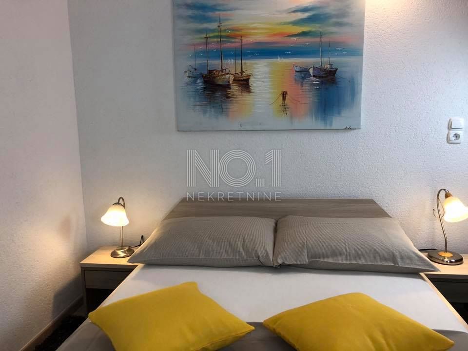 Opatija, okolica - prodamo vilo z 8 apartmaji