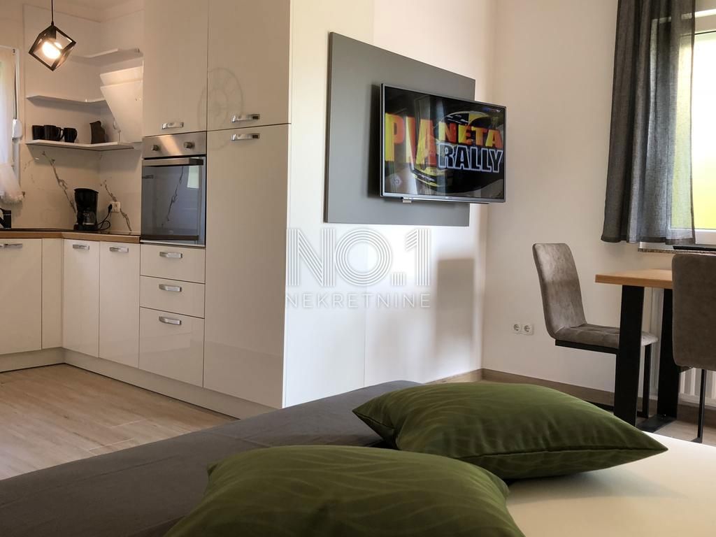 Opatija, okolica - prodamo vilo z 8 apartmaji