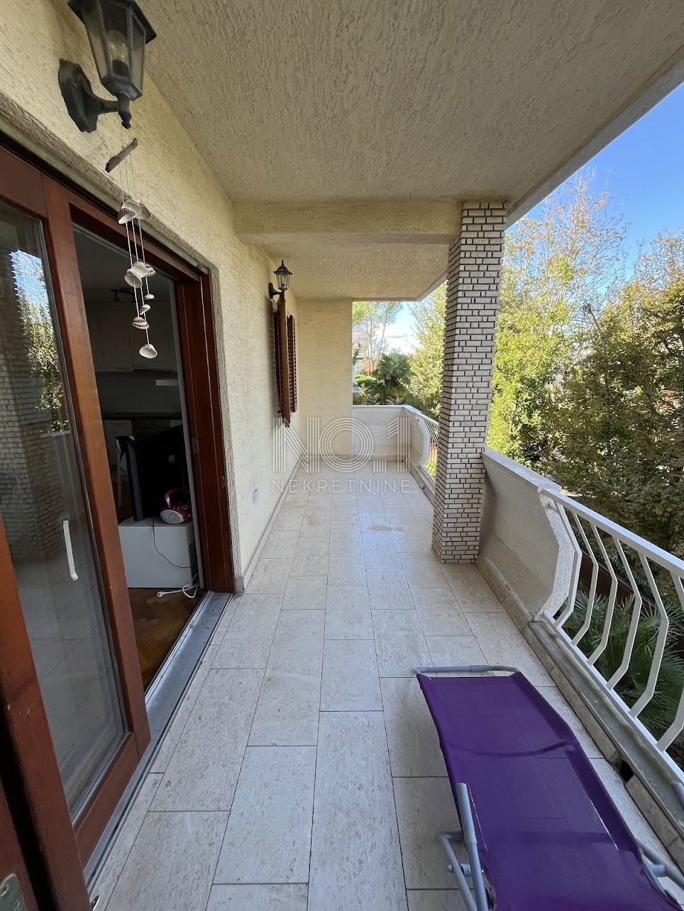 Malinska - prodaja enosobnega apartmaja z balkonom