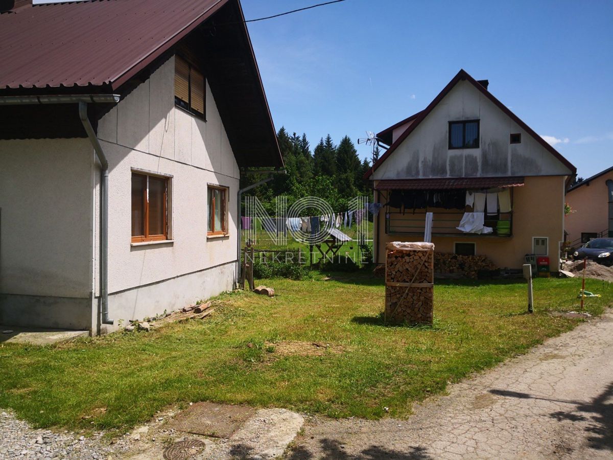 Čabar - prodaja vseljive hiše z malo vložka