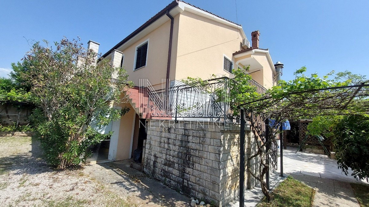 Novigrad - prodaja gostinsko-stanovanjske stavbe