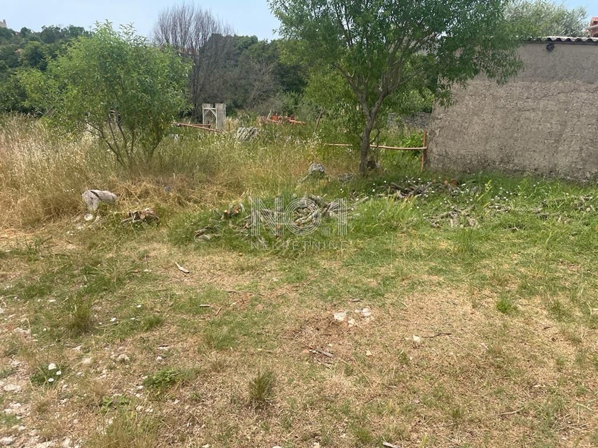 Vodnjan - prodaja gradbenega zemljišča s potencialom