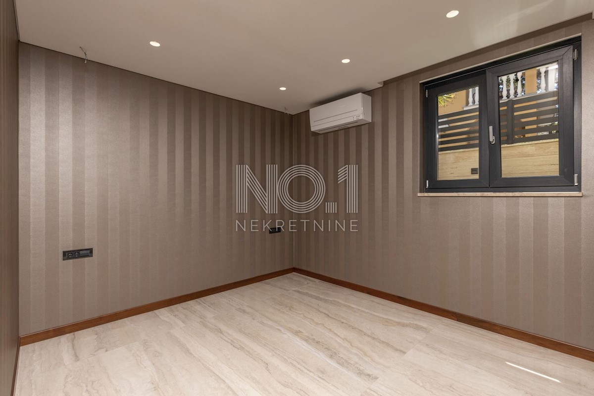 Malinska - apartma z bazenom v novogradnji