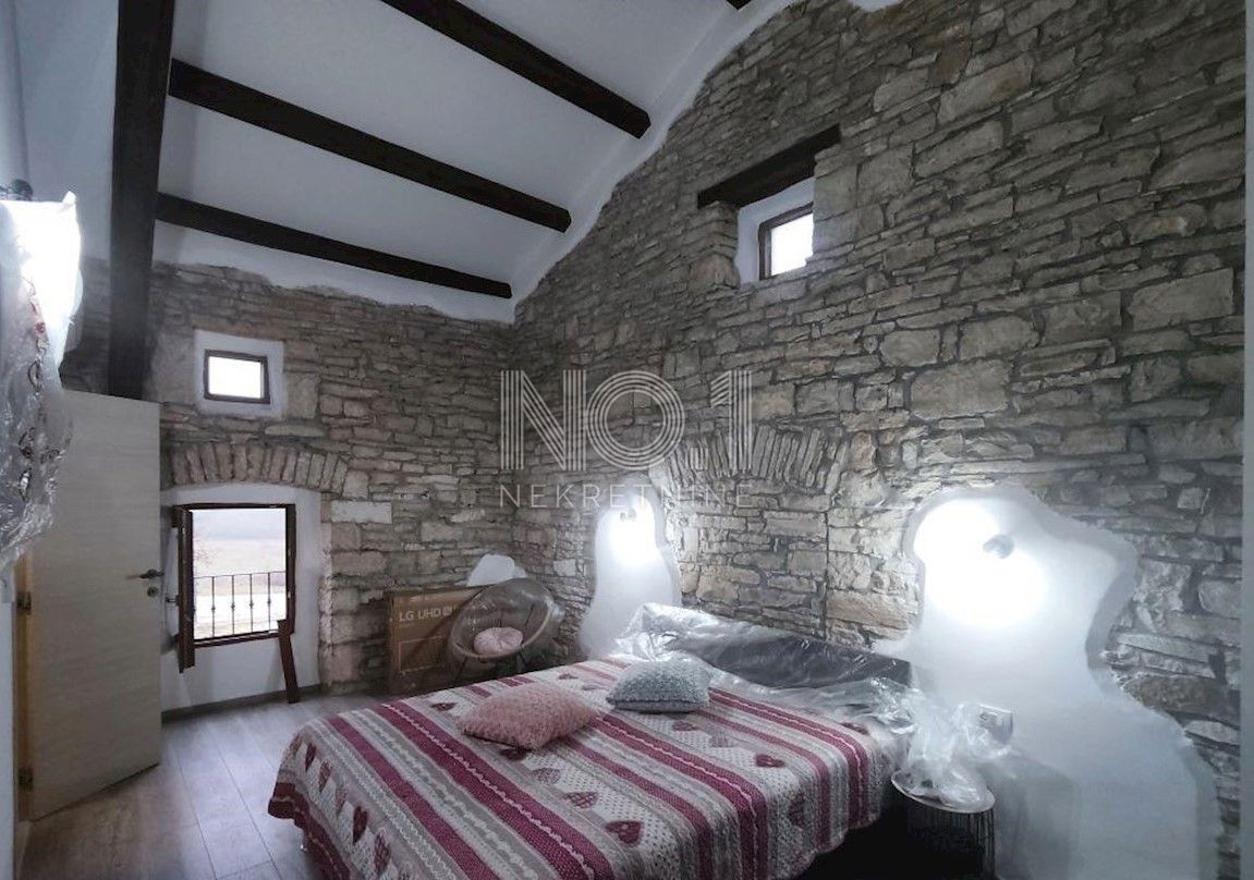 Čabrunići - prodaja nove kamnite stavbe v rustikalnem stilu