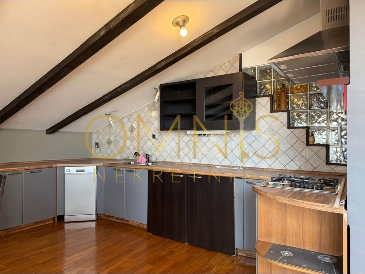 Rijeka, Zamet - 2S + DB, stanovanje 100 m2, podstrešje, prodaja!