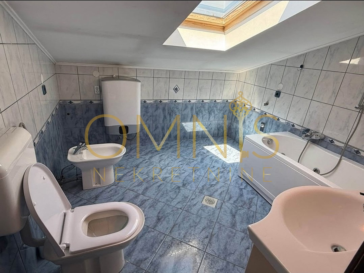Rijeka, Zamet - 2S + DB, stanovanje 100 m2, podstrešje, prodaja!