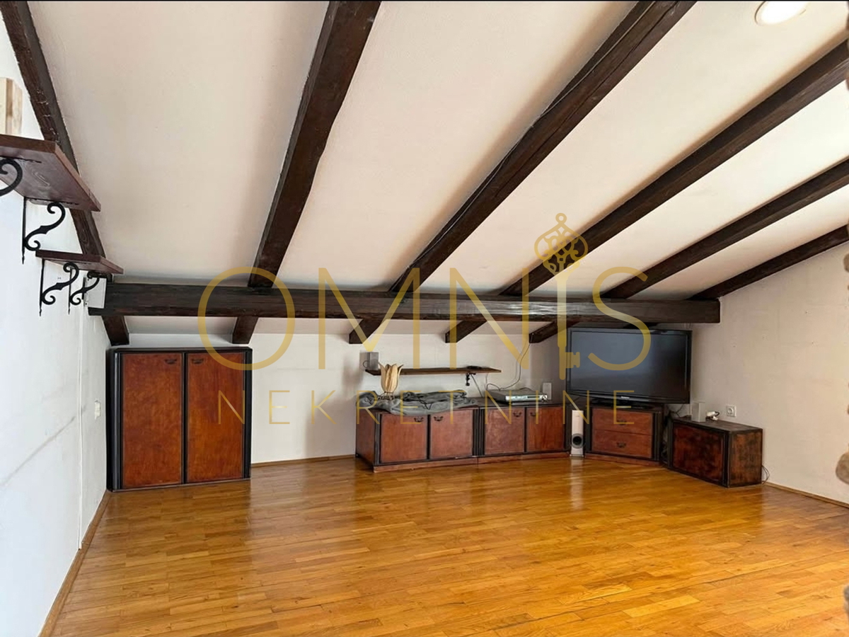 Rijeka, Zamet - 2S + DB, stanovanje 100 m2, podstrešje, prodaja!