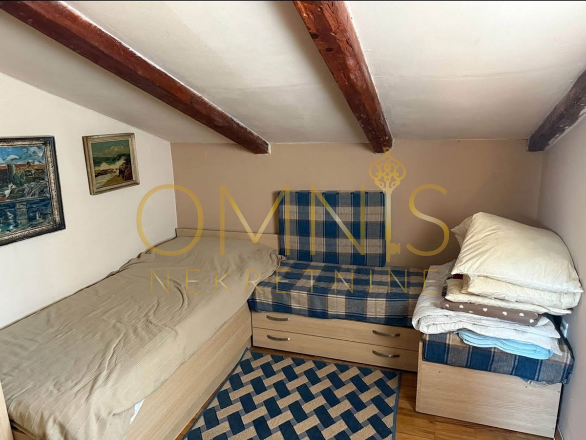 Rijeka, Zamet - 2S + DB, stanovanje 100 m2, podstrešje, prodaja!