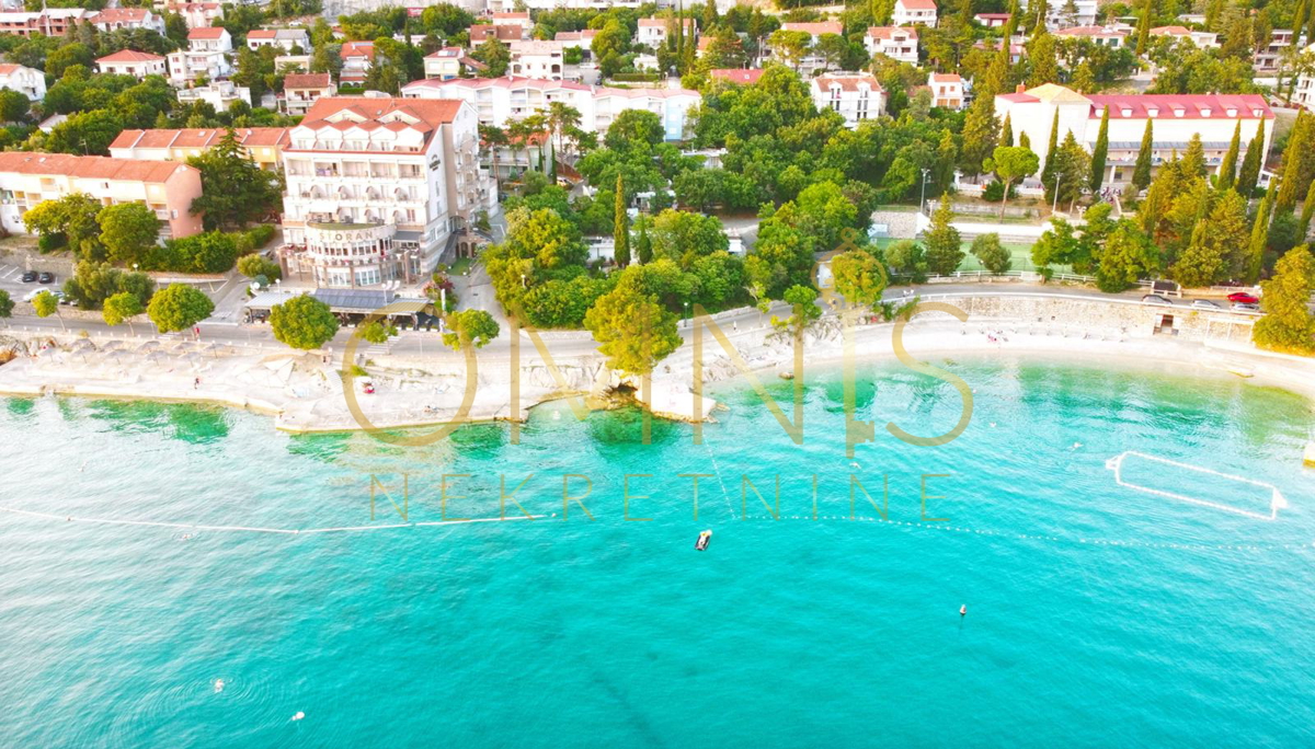 Hotel 4*, prvi vrsta ob morju – Crikvenica / Selce