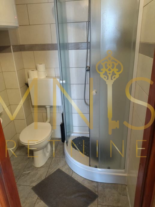 Novi Vinodolski, stanovanje 75 m2, 3 sobe + dnevna soba, prodaja!