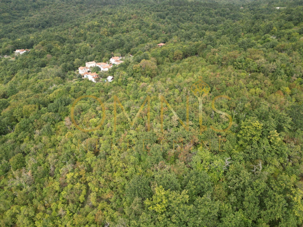 Veprinac – zazidljivo zemljišče z razgledom na morje