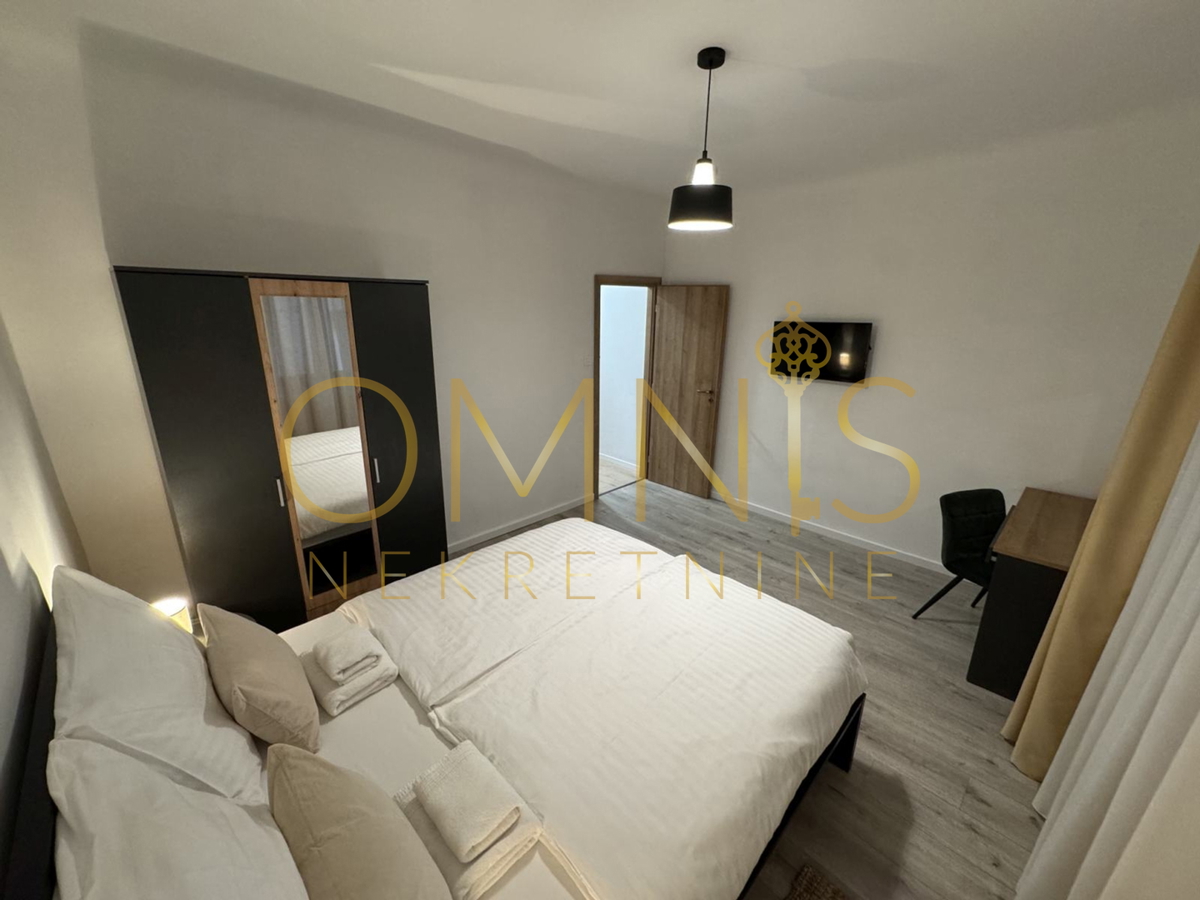 Prodaja: Dve popolnoma urejeni stanovanji v središču Reke, Korzo – 82 m²