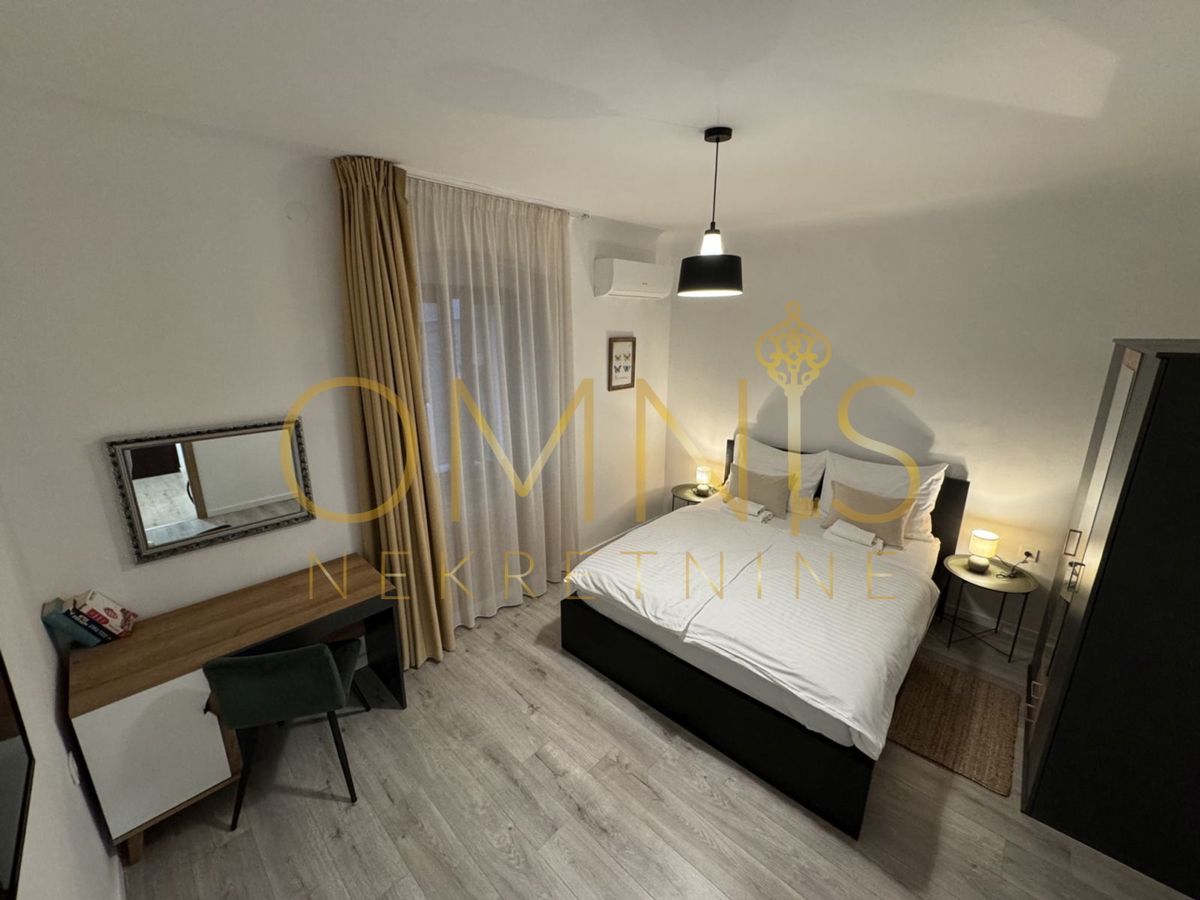 Prodaja: Dve popolnoma urejeni stanovanji v središču Reke, Korzo – 82 m²