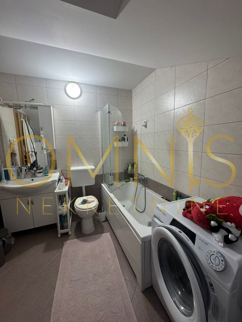 Viškovo, dvoetažno stanovanje 86 m² s teraso in shrambo
