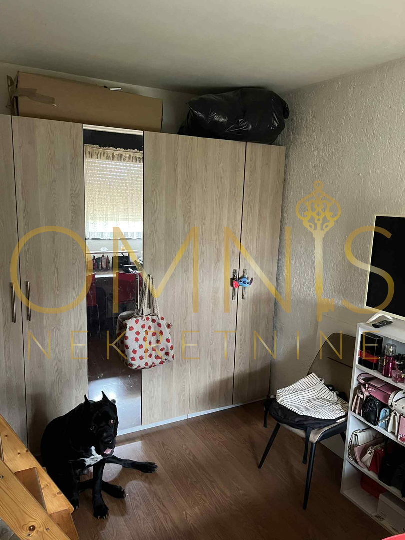 RIJEKA – TROSOBNO STANOVANJE + DVOJNA GARAŽA, 65 m² – POGLED NA MORJE