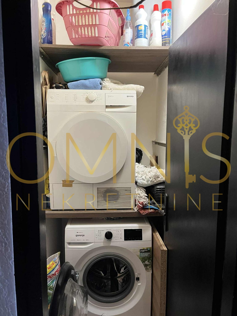 RIJEKA – TROSOBNO STANOVANJE + DVOJNA GARAŽA, 65 m² – POGLED NA MORJE