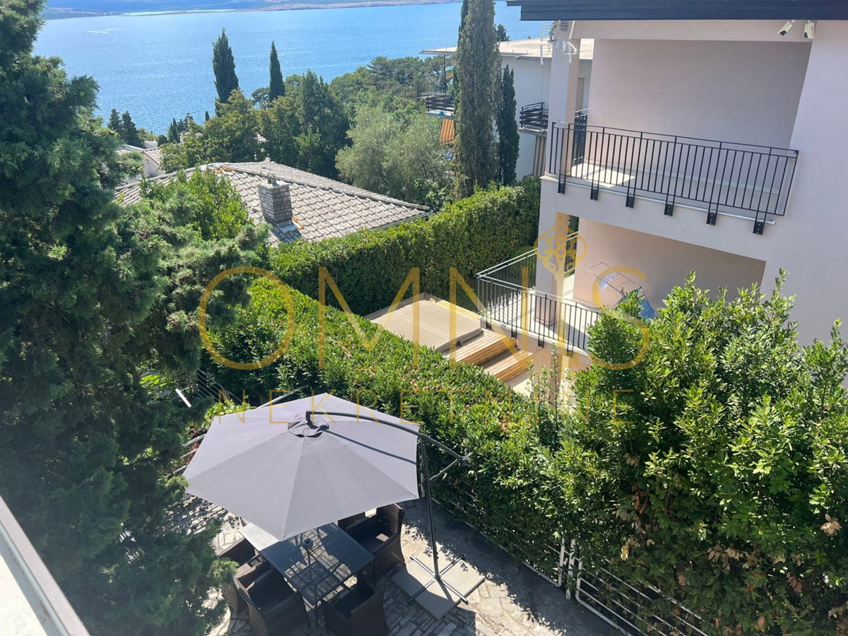 Crikvenica, 4-sobno stanovanje, 100 m2, prodaja!