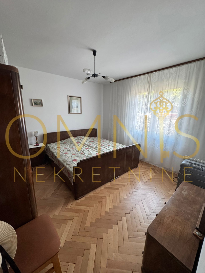 RIJEKA, PODMURVICE – Trosobno stanovanje z balkonom in pogledom na morje, 68 m²