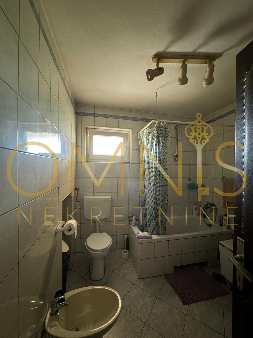 Rijeka, Pulac - Samostojna hiša, 159m2 + 70m2 dvorišče, garaža