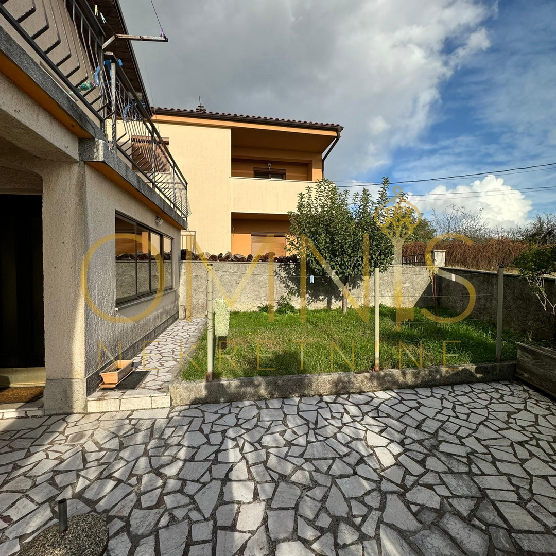 Rijeka, Pulac - Samostojna hiša, 159m2 + 70m2 dvorišče, garaža