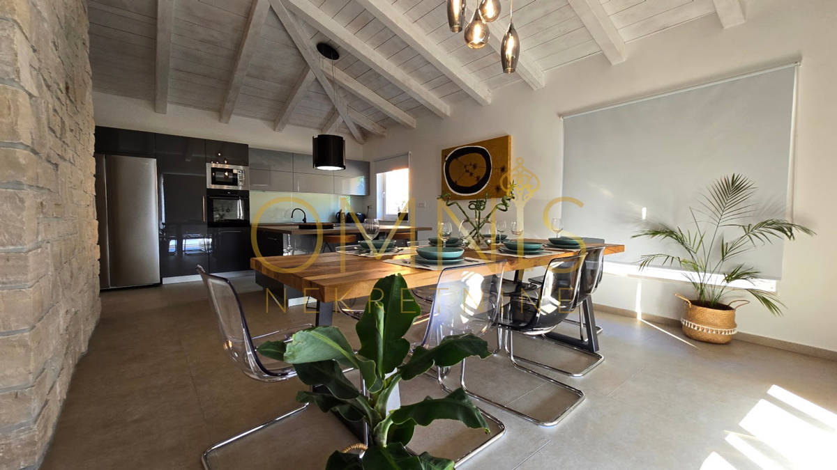 Crikvenica, Jadranovo - Luksuzna vila s bazenom  
Crikvenica, Jadranovo - Luksuzna vila s bazenom