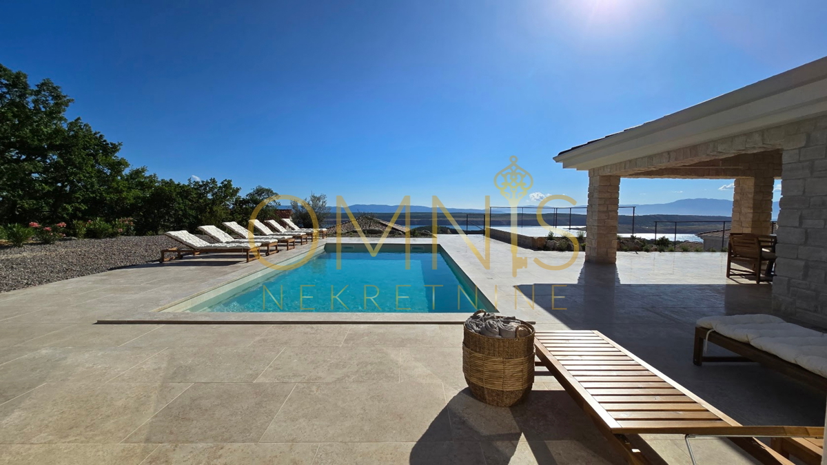 Crikvenica, Jadranovo - Luksuzna vila s bazenom  
Crikvenica, Jadranovo - Luksuzna vila s bazenom