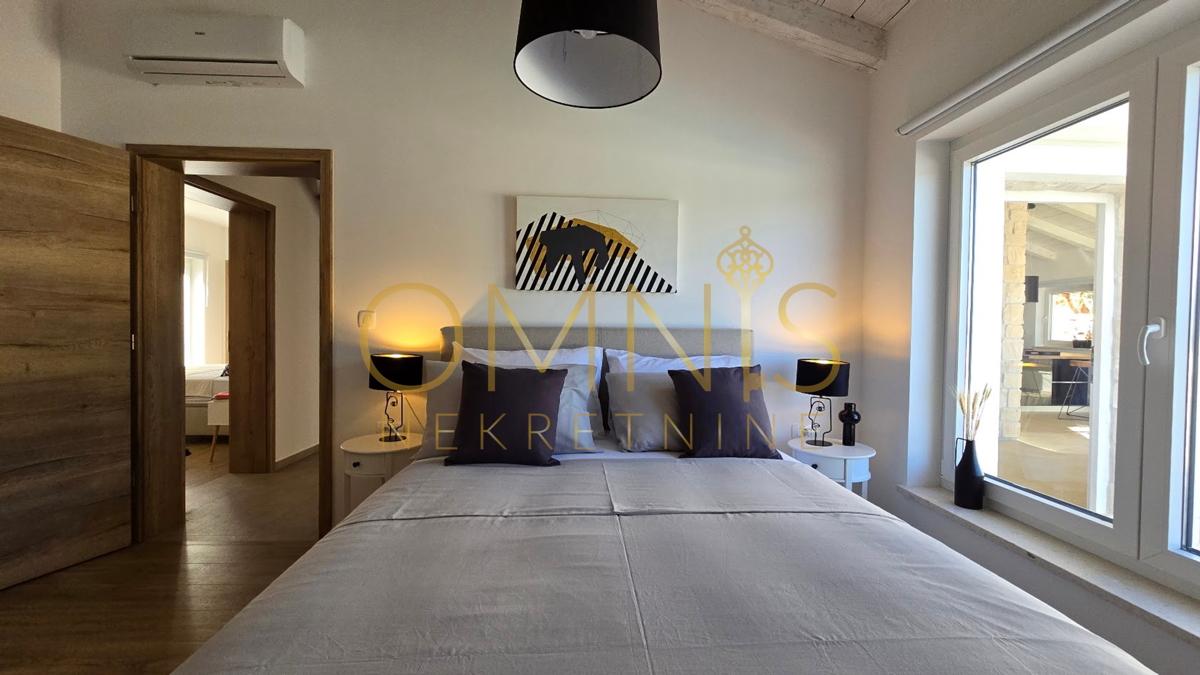 Crikvenica, Jadranovo - Luksuzna vila s bazenom  
Crikvenica, Jadranovo - Luksuzna vila s bazenom