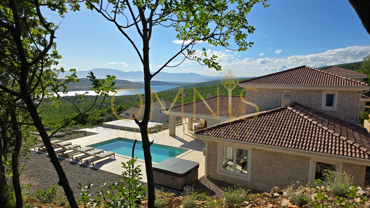 Crikvenica, Jadranovo - Luksuzna vila s bazenom  
Crikvenica, Jadranovo - Luksuzna vila s bazenom