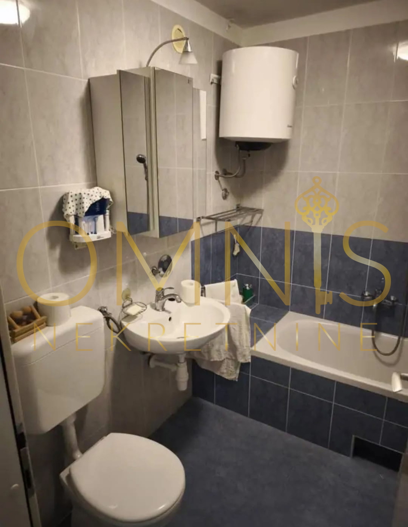 Rijeka, Turnić - 1S+DB, balkon, razgled!