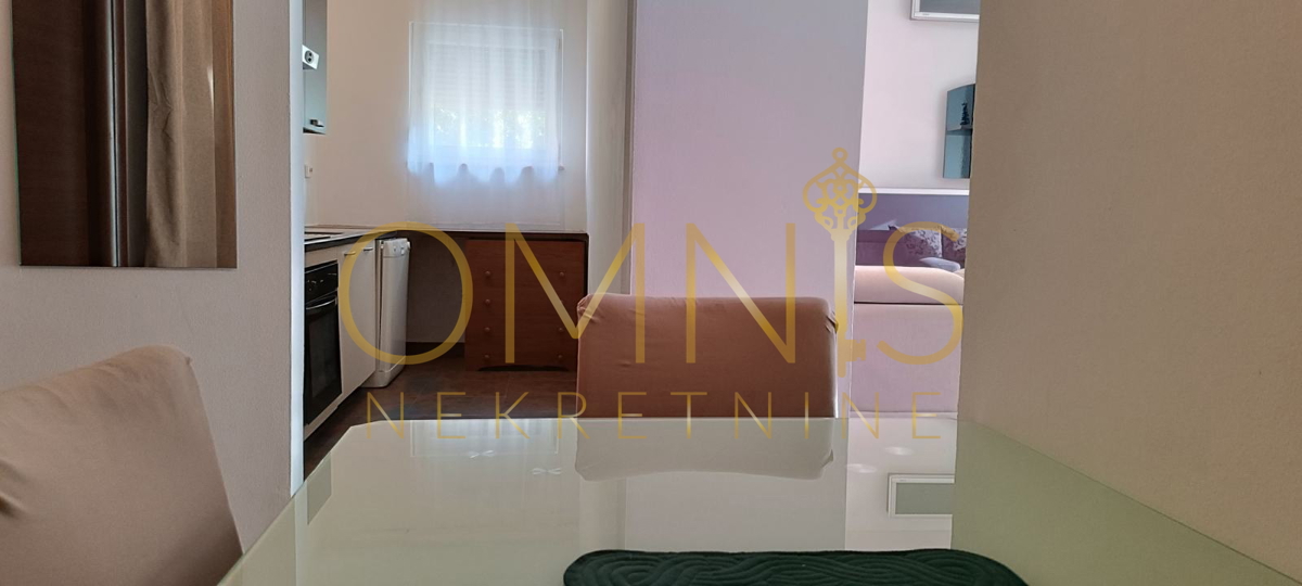 Stan Rijeka, Srdoči, 57 m² – parkirišče, terasa, novejša gradnja