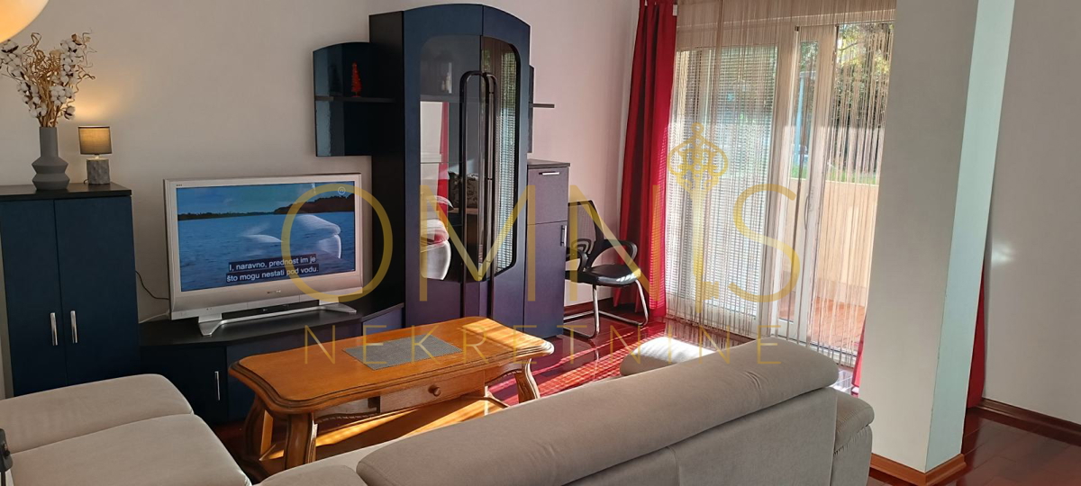 Stan Rijeka, Srdoči, 57 m² – parkirišče, terasa, novejša gradnja