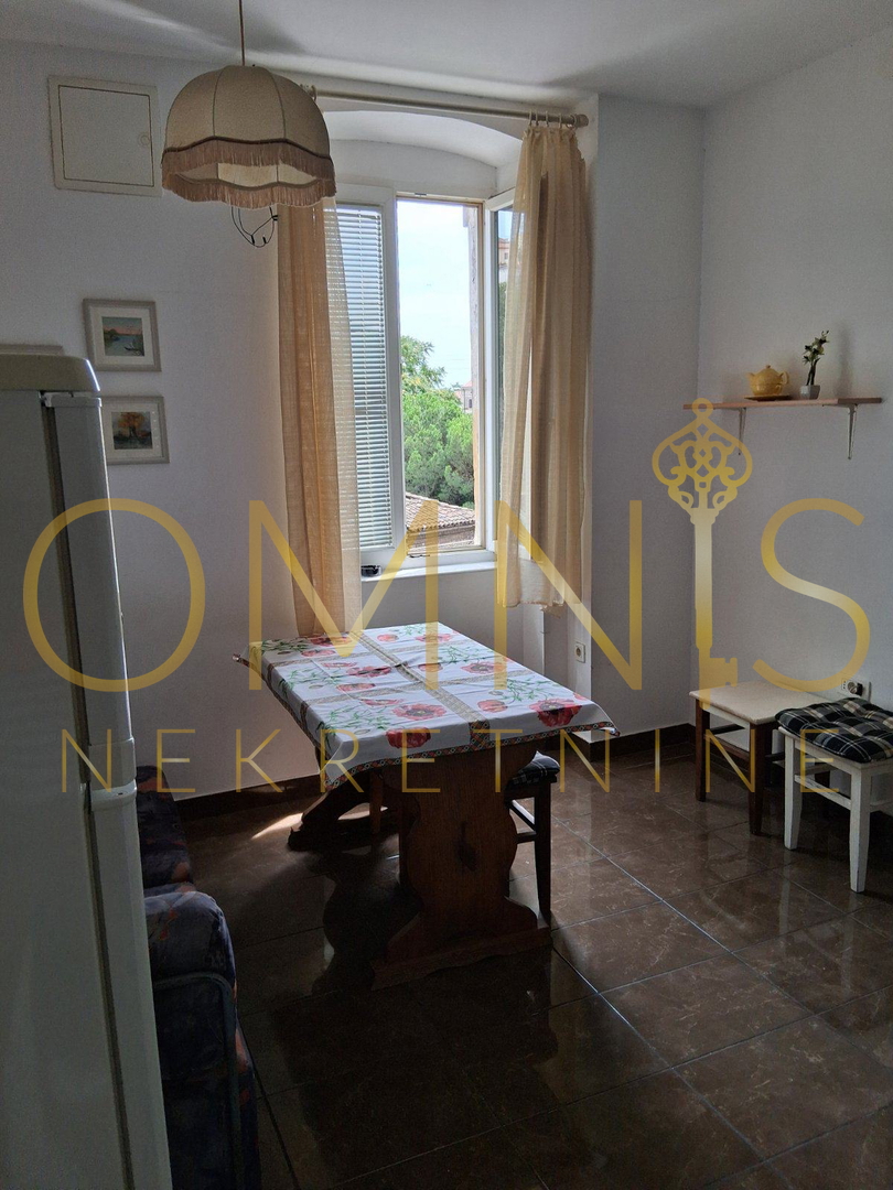 Rijeka, Školjić – trisobno stanovanje 67 m², 1. nadstropje, odlična lega